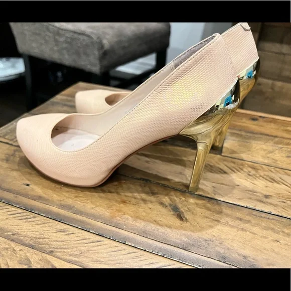 hells - Picture 1 of 3